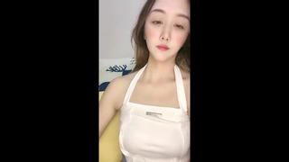 迟菜心熊熊監視中上-清纯女友欲求不满1